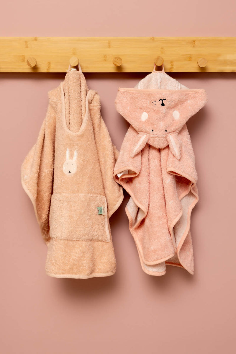 Trixie Hooded towel | 75x75cm - Mrs. Rabbit