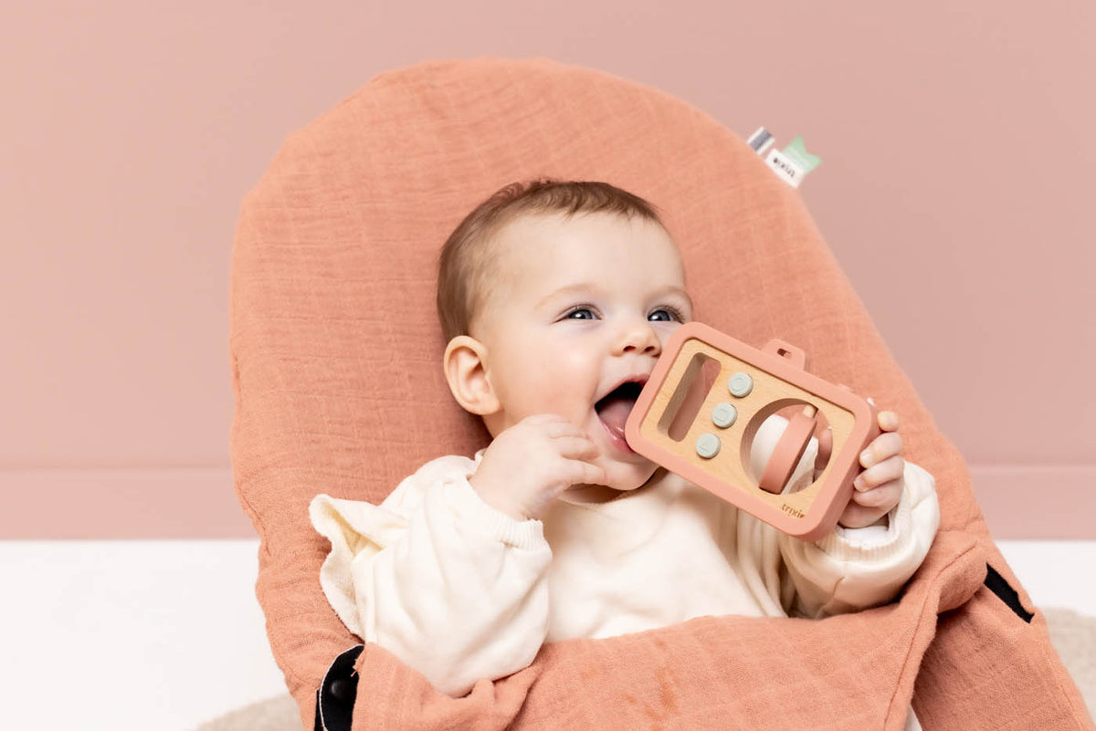 Trixie wooden silicone baby camera Mrs. Cat