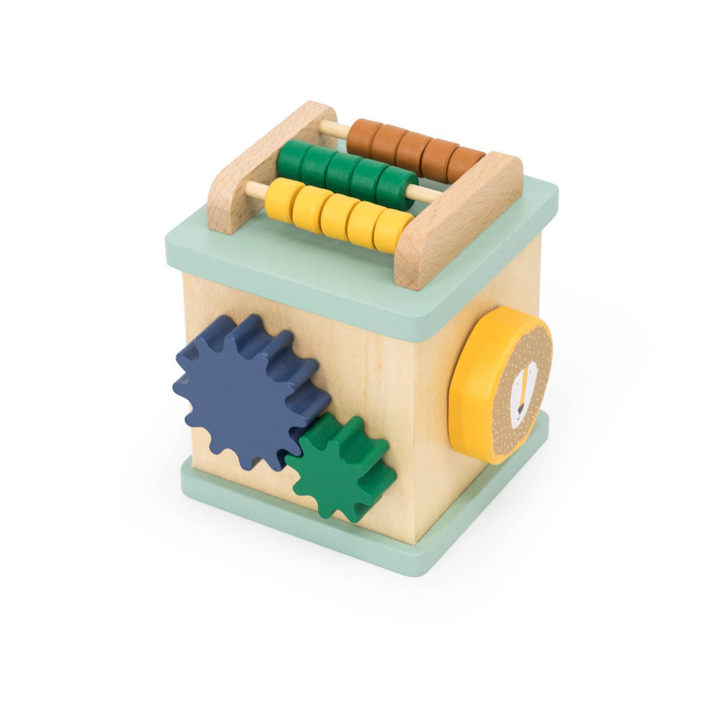 Wooden small activity cube - FSC 100%