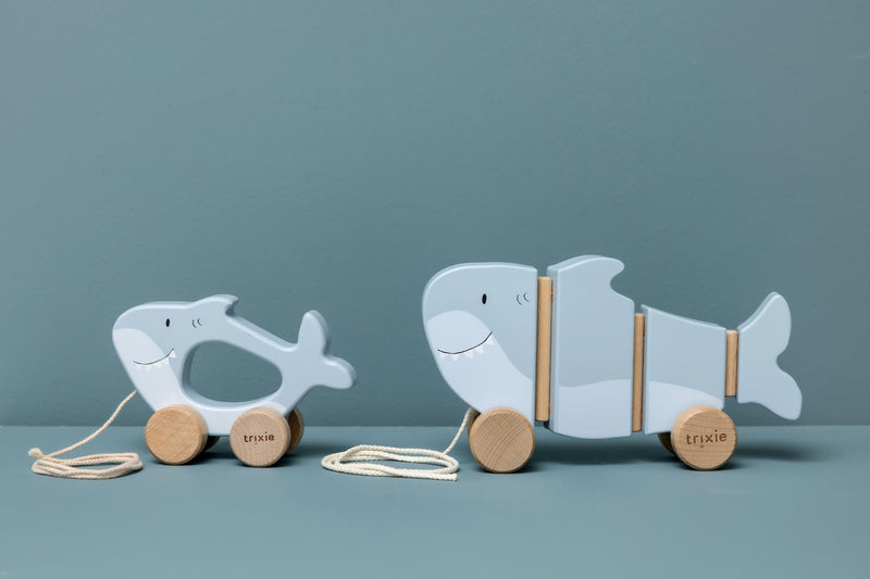 Wackel-Nachziehtier aus Holz - Mr. Shark