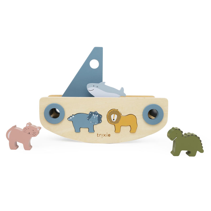 Wooden sailboat sorter - FSC 100%