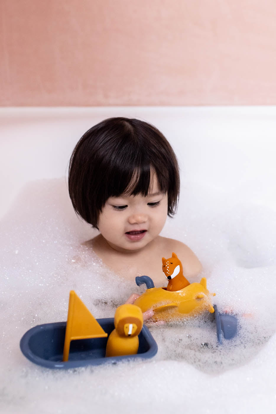 Trixie Bath toy submarine - Mr. Fox