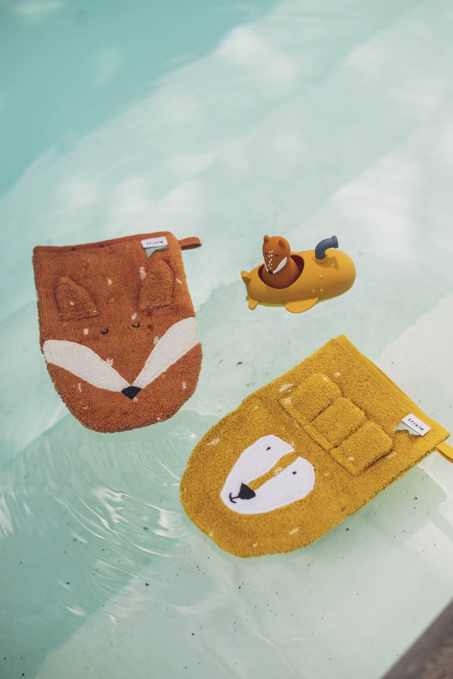 Trixie Bath toy submarine - Mr. Fox