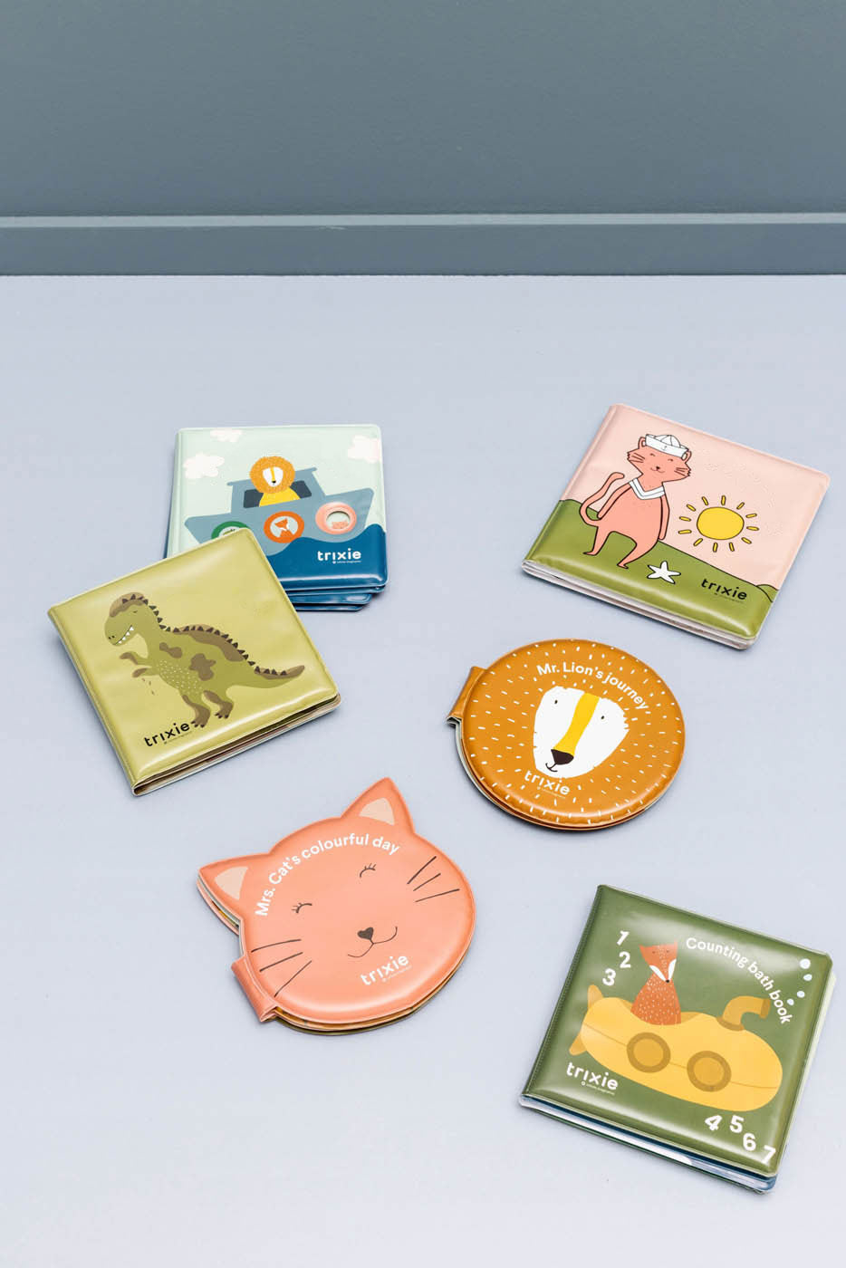 Trixie Bath book - Mr. Lion's journey