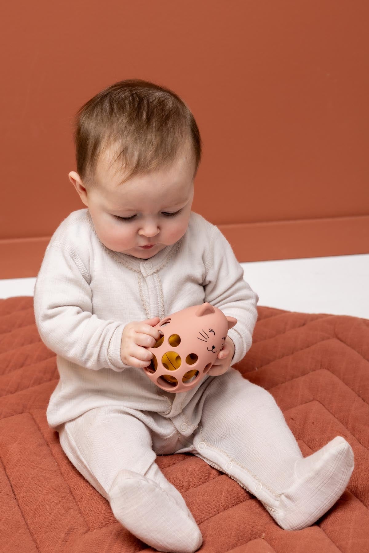 Silicone sensory rattle - Mrs. Cat