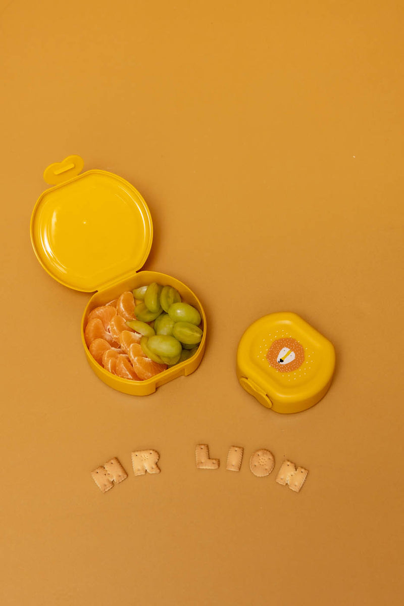 Trixie snack box with clip Mr. Lion