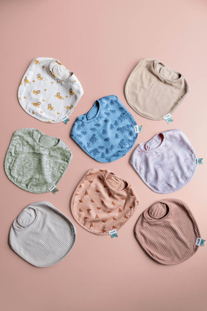 Newborn bib 2-pack mix | Small - Lively Lion